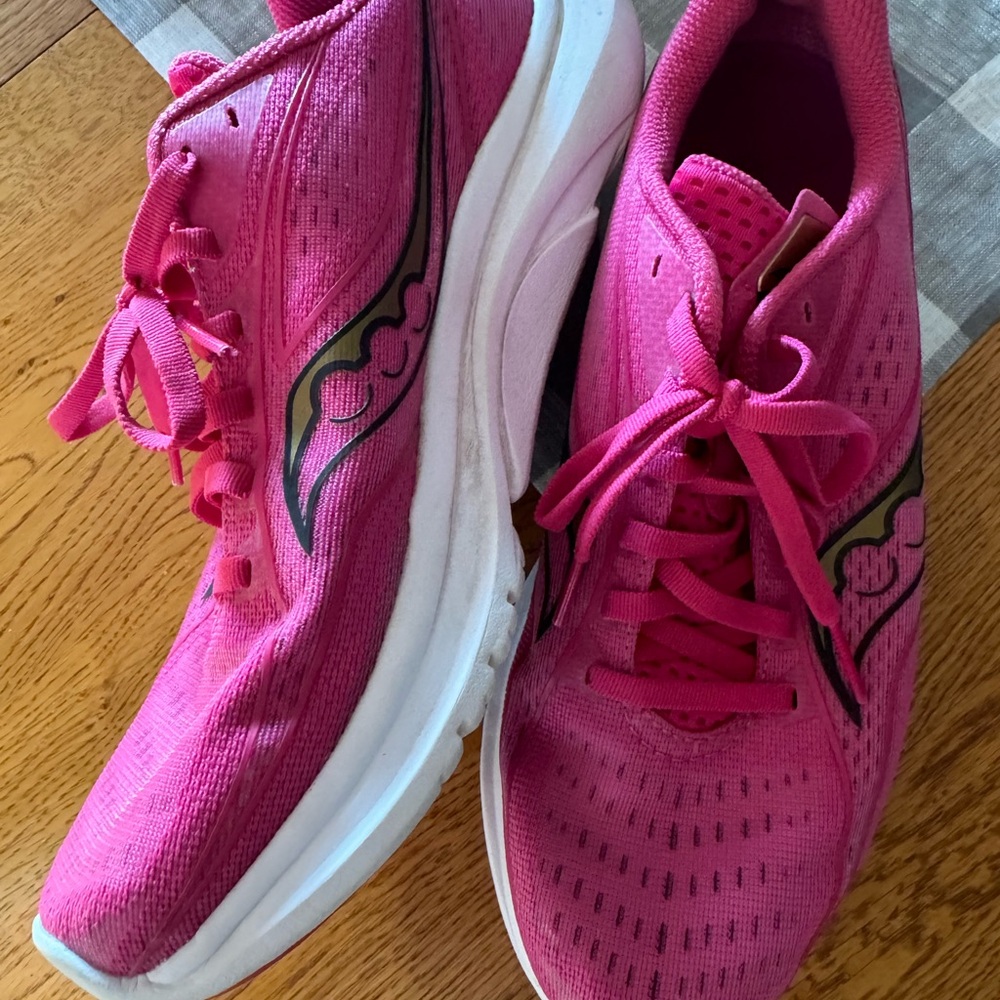 Saucony kinvara women’s running shoes